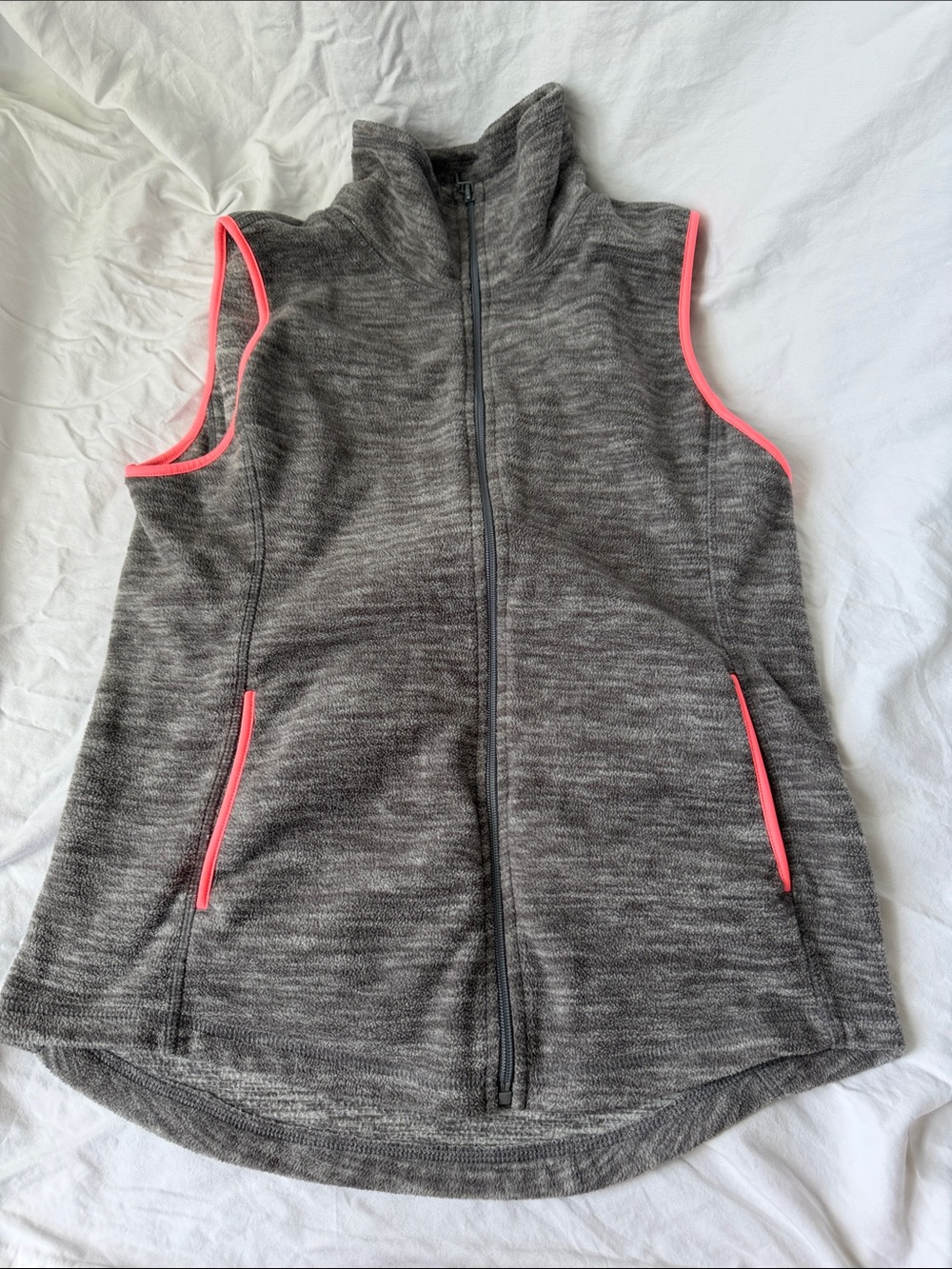 Women’s Gray Knit Zip-Front Vest with Pink Trim